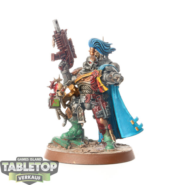 Space Marines - Captain in Phobos Armour - bemalt