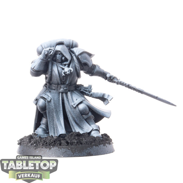 Space Marines - Primaris Librarian in Phobos Armour - unbemalt