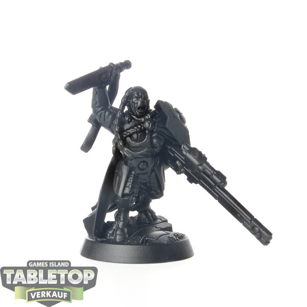 Tau Empire - Cadre Fireblade - grundiert