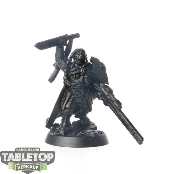 Tau Empire - Cadre Fireblade - grundiert