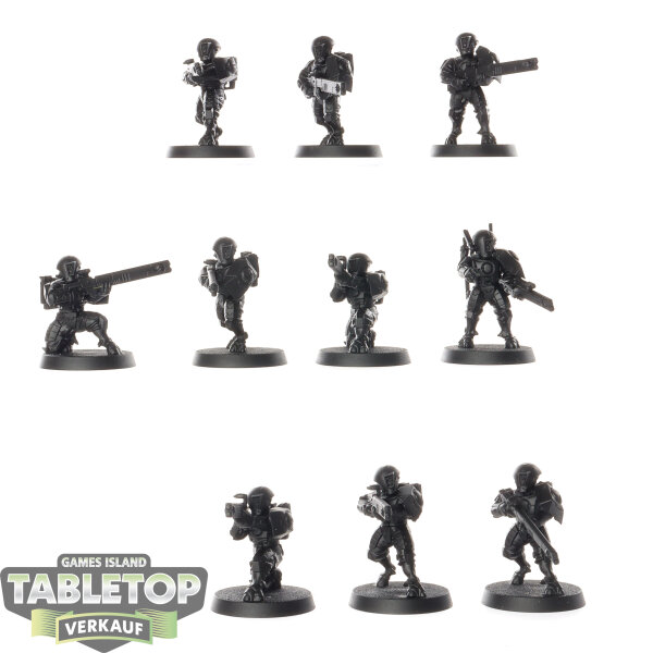 Tau Empire - 10 x Fire Warriors Strike Team - grundiert