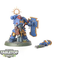 Space Marines - Lieutenant with Storm Shield - bemalt