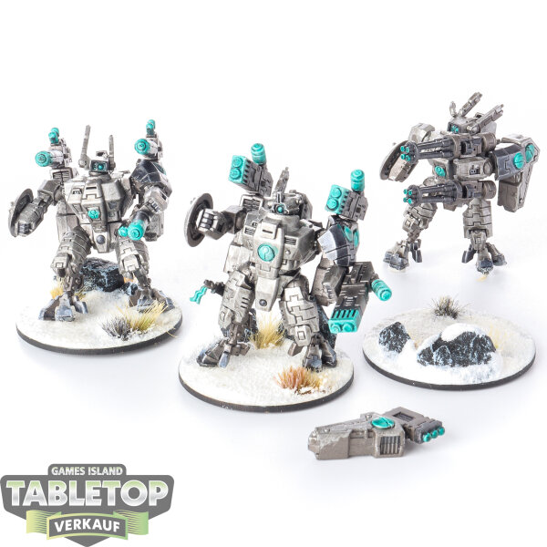 Tau Empire - 3x XV8 Crisis Battlesuit Team - bemalt