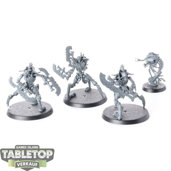 Necrons - 3 x Skorpekh Destroyers - unbemalt