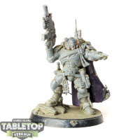 Space Marines - Captain in Phobos Armour - teilweise bemalt