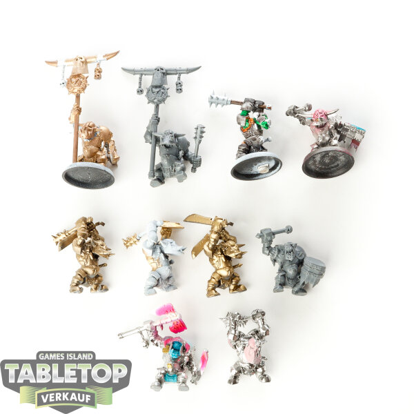 Orruk Warclans - 10x Orruk Ardboys - klassisch - teilweise bemalt