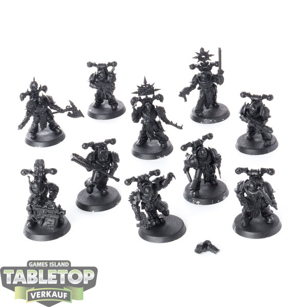 Chaos Space Marines - 10 Space Marines - grundiert