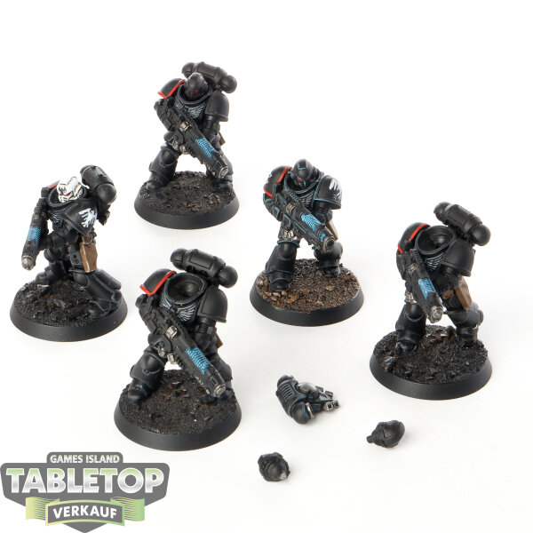 Space Marines - 5 x Primaris Hellblasters - teilweise bemalt