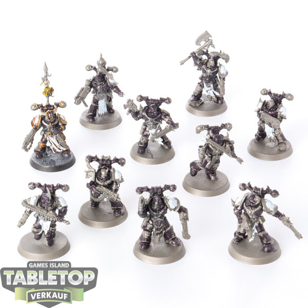 Chaos Space Marines - 10 x Chaos Space Marines - teilweise bemalt