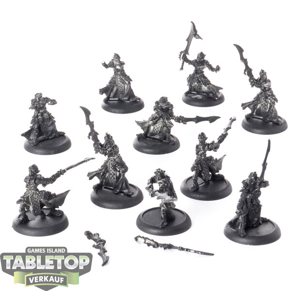 Skorne - 10 x Nihilators - teilweise bemalt