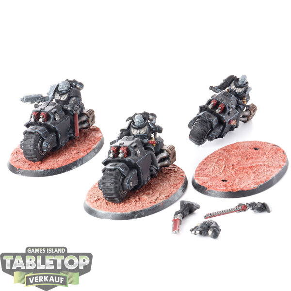 Black Templars - 3x Outriders - bemalt