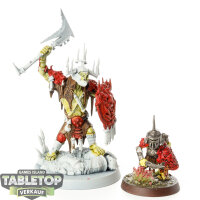 Orruk Warclans - Killaboss with Stab-grot - teilweise bemalt