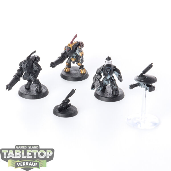 Tau Empire - 3x Stealth Battlesuits - teilweise bemalt