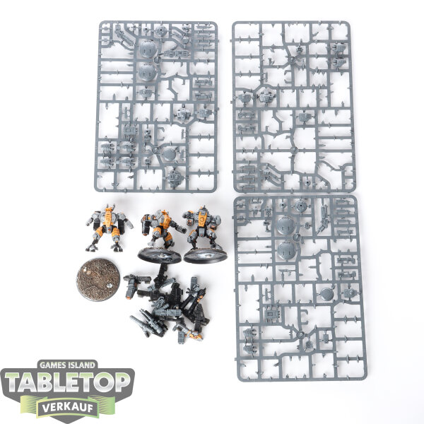 Tau Empire - 3x XV8 Crisis Battlesuit Team - Originalverpackt / Neu