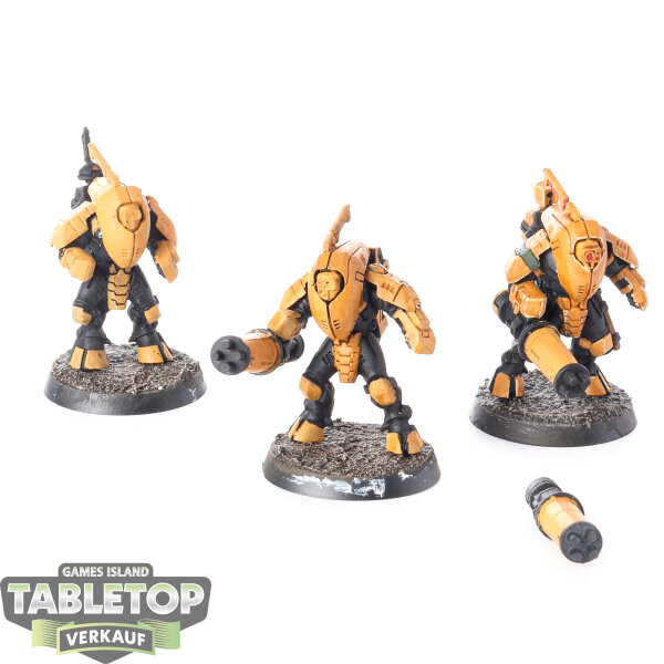 Tau Empire - 3x Stealth Battlesuits - teilweise bemalt