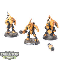 Tau Empire - 3x Stealth Battlesuits - teilweise bemalt