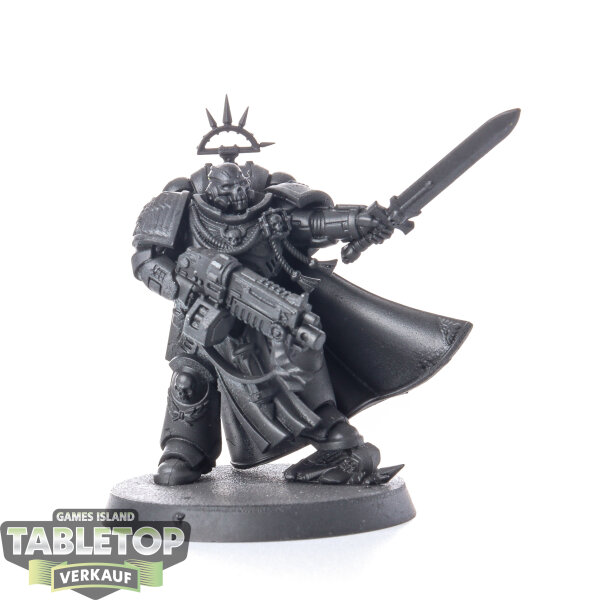 Dark Angels - Primaris Captain - grundiert