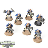 Space Marines - 7 Scouts klassisch - bemalt