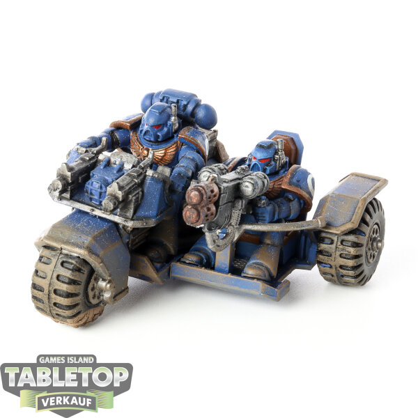 Ultramarines - Attack Bike - bemalt