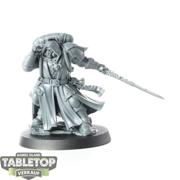 Space Marines - Primaris Librarian in Phobos Armour - unbemalt