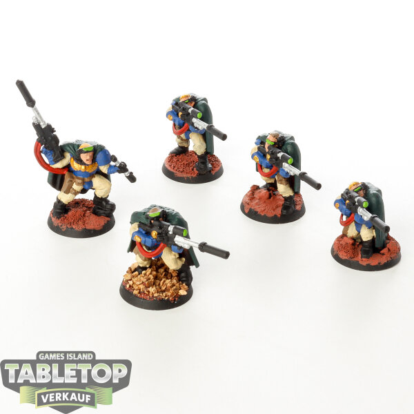 Space Marines - 5x Scouts - klassisch - bemalt