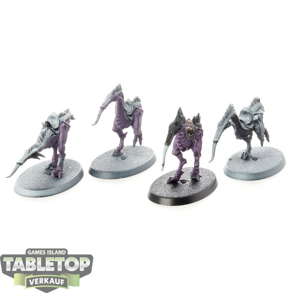 Hedonites of Slaanesh - 4 Hellstriders of Slaanesh - bemalt