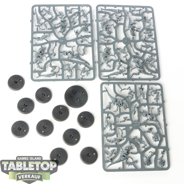 Tyraniden - 10x Termagants - im Gussrahmen