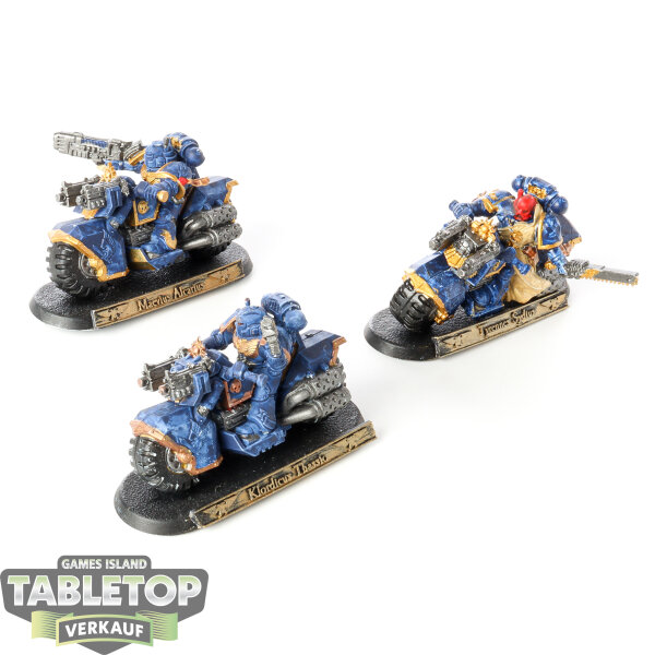 Space Marines - 3 Biker klassisch - bemalt