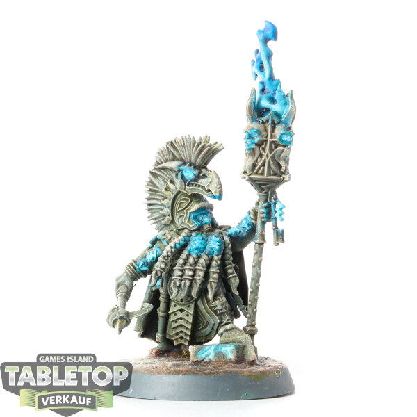 Fyreslayers - Auric Runemaster - teilweise bemalt