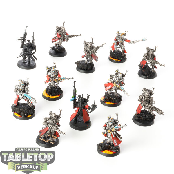 Adeptus Mechanicus - 12x Skitarii Vanguard - teilweise bemalt