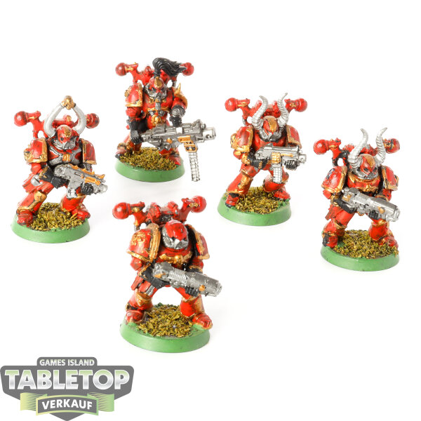 Chaos Space Marines - 5 Chaos Space Marines klassisch - bemalt