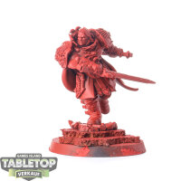 Adeptus Custodes - Blade Champion - grundiert