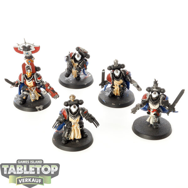 Black Templars - 5 Sword Brethren - bemalt