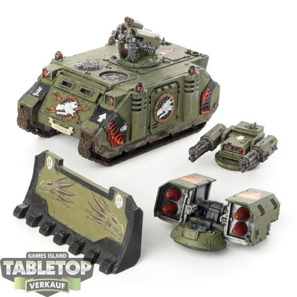 Salamanders - Salamanders Razorback with Assault Cannon Turret & Dozer Blade / Whirlwind - bemalt