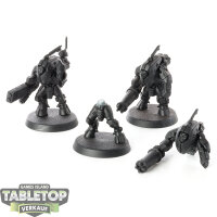 Tau Empire - 3 Stealth Battlesuits - grundiert