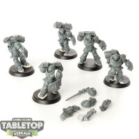 Space Marines - 5x Vanguard Veteran Squad - teilweise bemalt