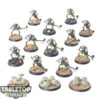 Necrons - 12 x Necron Warriors klassisch - teilweise bemalt
