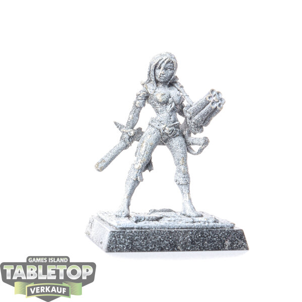 Freebooters Fate - Spitfire - teilweise bemalt