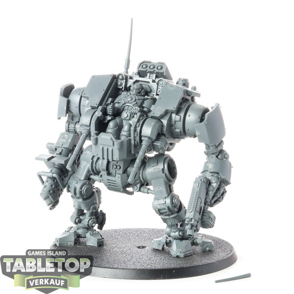 Space Marines - Invictor Tactical Warsuit - bemalt
