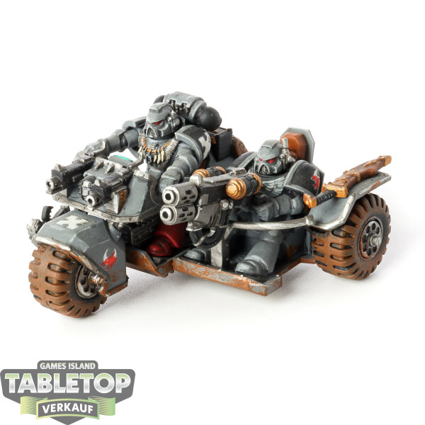 Space Marines - Attack Bike - bemalt