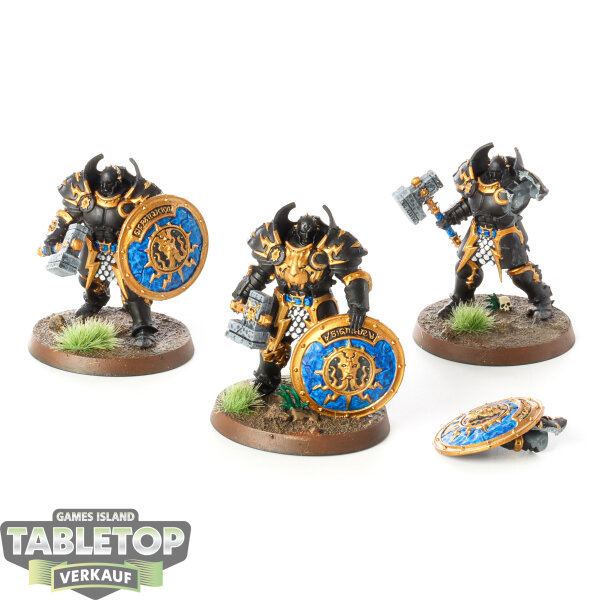 Stormcast Eternals - 3 Annihilators - teilweise bemalt