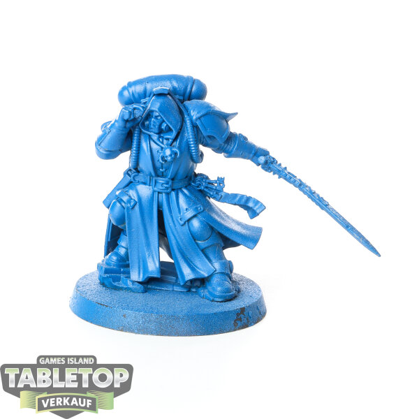 Space Marines - Primaris Librarian in Phobos Armour - grundiert