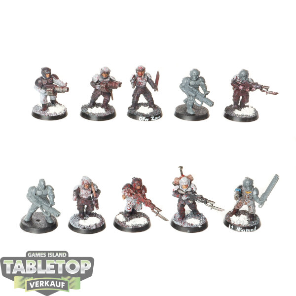Astra Militarum - 10 Cadian Shock Troops - klassisch - teilweise bemalt