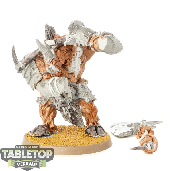 Beasts of Chaos - Doombull - teilweise bemalt