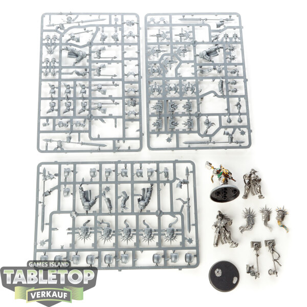 Stormcast Eternals - 7x Retributor - teilweise gebaut