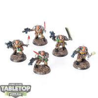 Space Marines - 5 x Scouts klassisch - bemalt