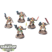 Space Marines - 5 x Scouts klassisch - bemalt