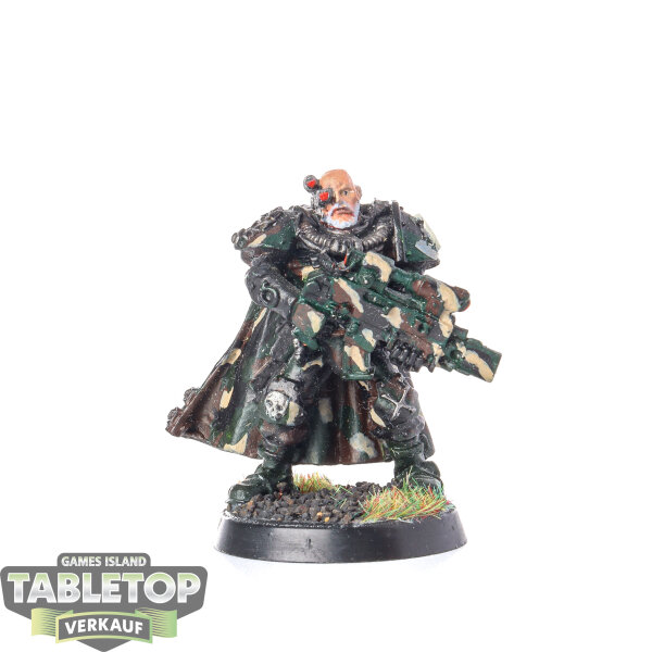 Ultramarines - Sergeant Telion - bemalt