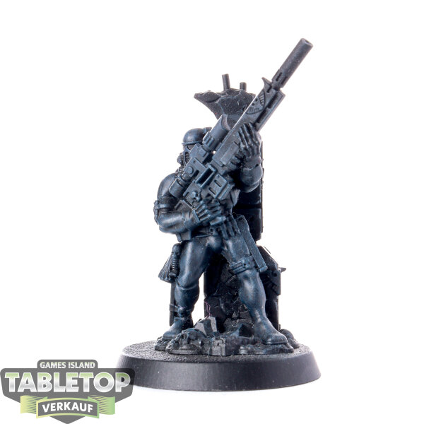 Inquisition - Vindicare Assassin - grundiert