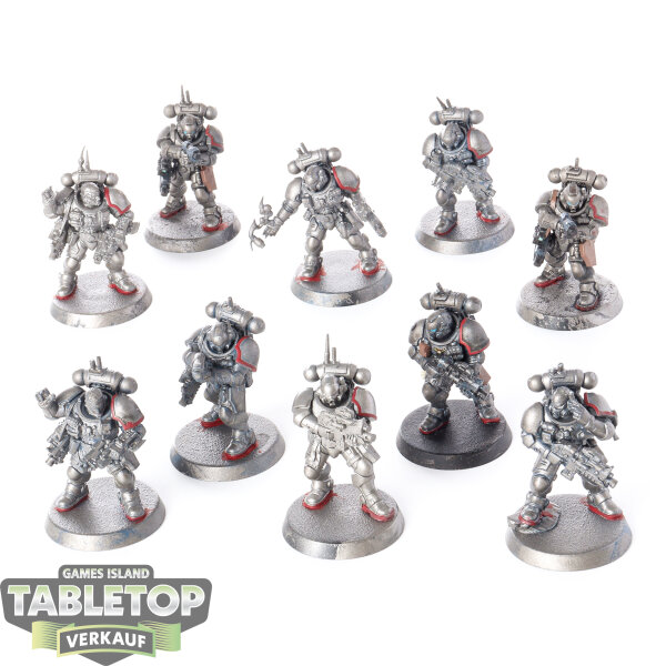Space Marines - 10 x Primaris Infiltrators - bemalt